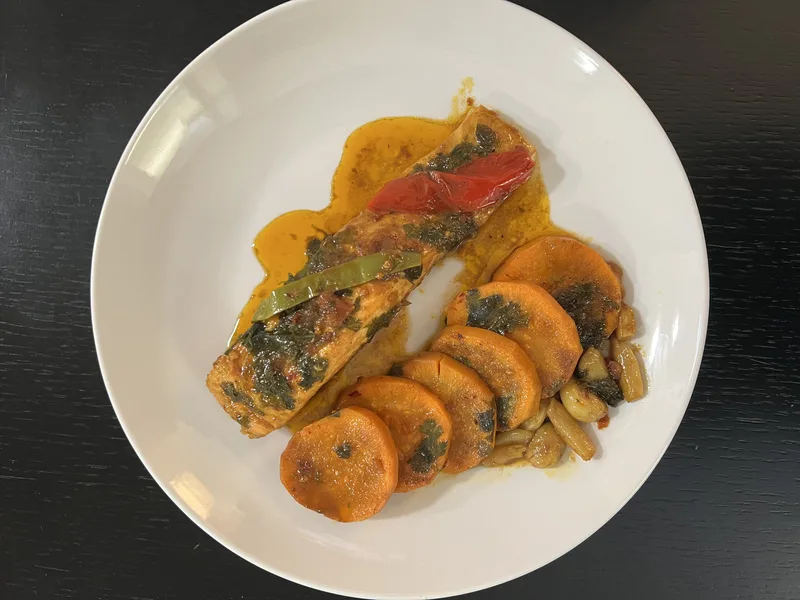 Zalabia (Sudanese Sweet Fritters), via Wikimedia Commons