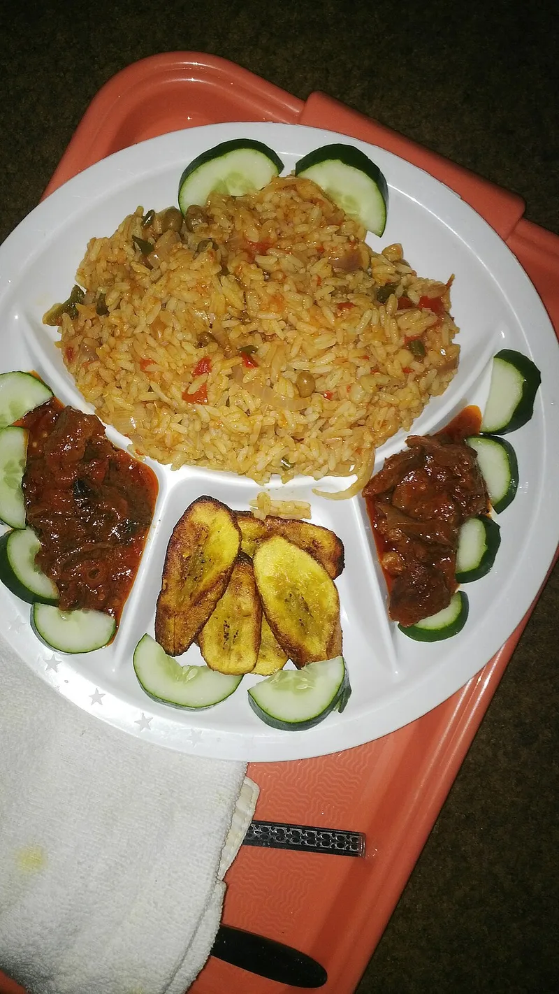 Footi (Okra & Eggplant Rice Sauce), via Wikimedia Commons