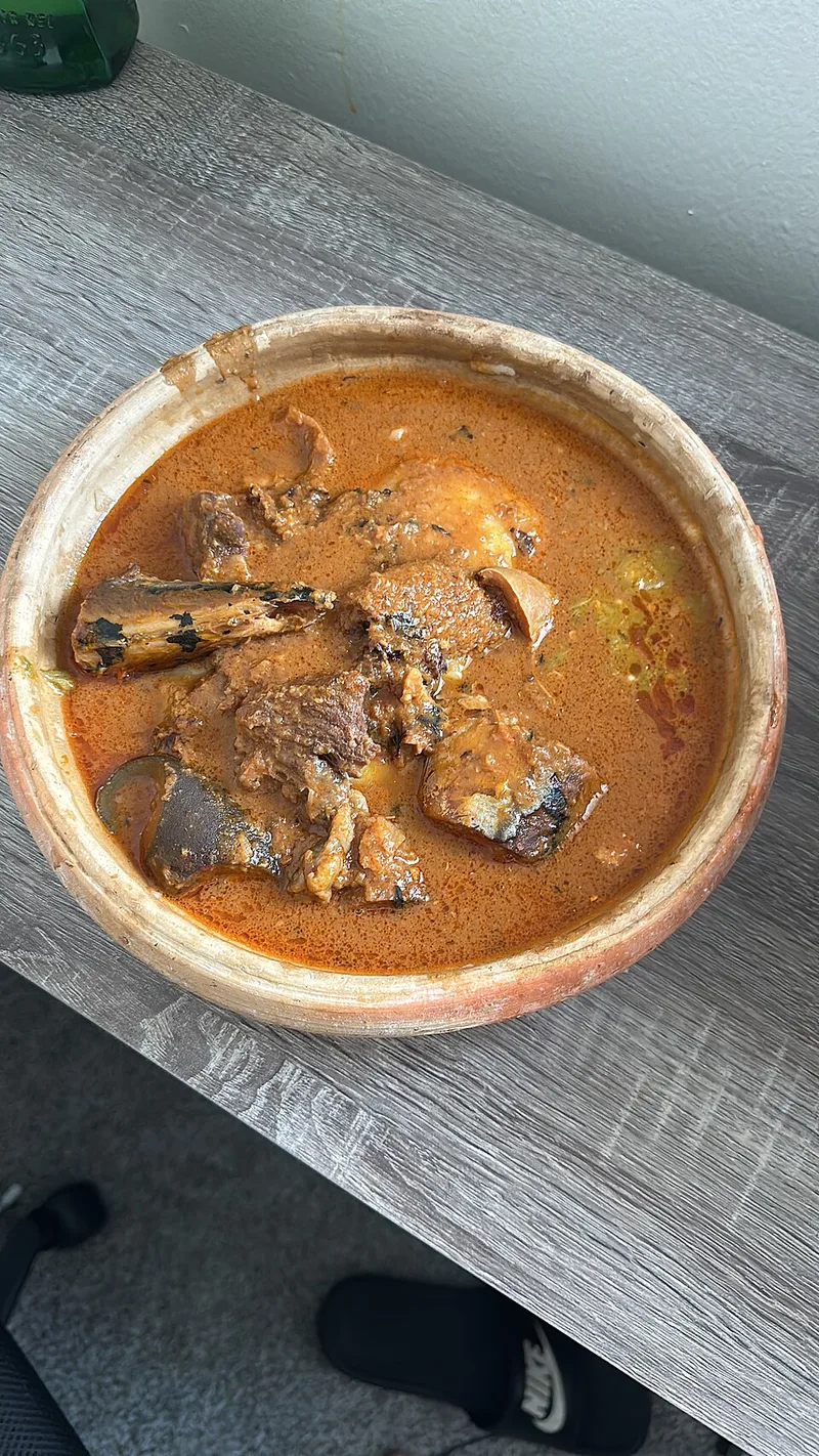 Dovi (Chicken and Peanut Butter Stew), via Wikimedia Commons