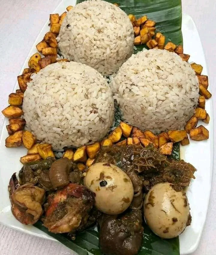 Ofada Rice & Ayamase, via Wikimedia Commons