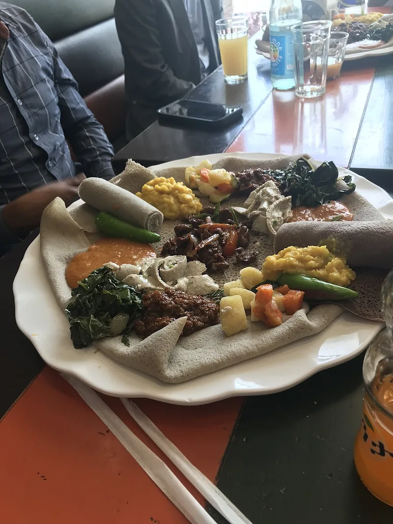 Beyainatu (Fasting Platter), via Wikimedia Commons