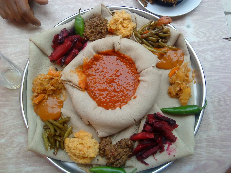 Beyaynetu (Fasting Combination Platter), via Wikimedia Commons
